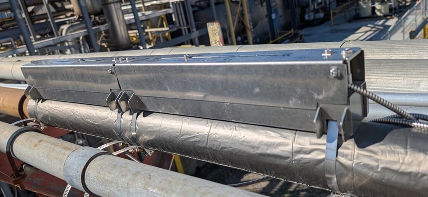 reflection arrangement with 2 rails